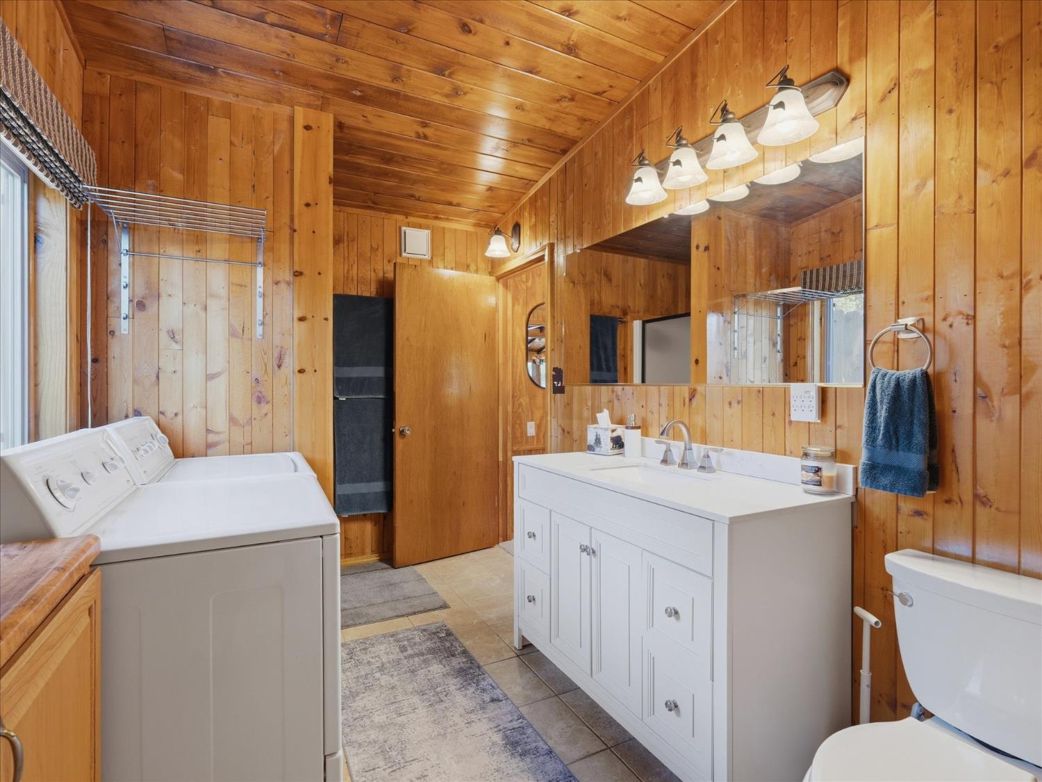 53746 Acorn Road Bass Lake, CA 93604 - Photo 25 of 39 Gallery Image 25