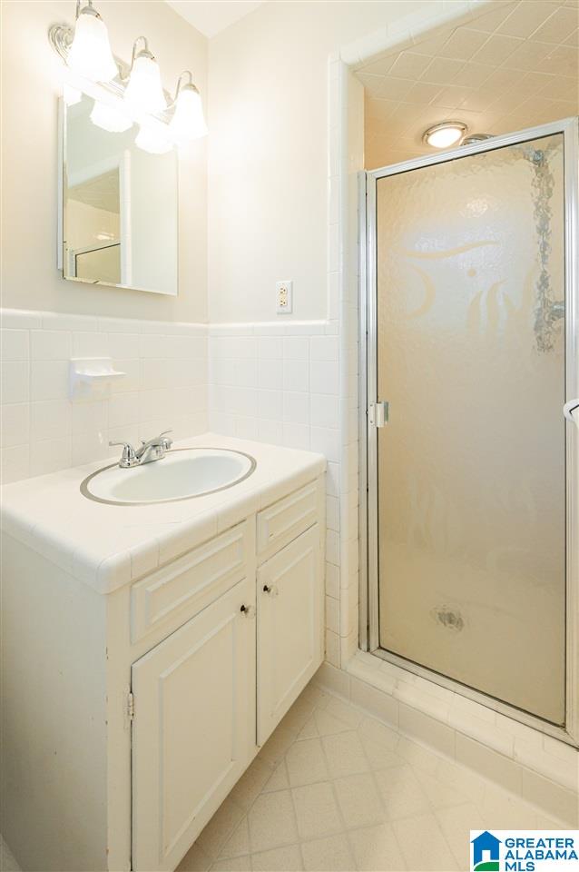 1120 Blue Ridge Boulevard Birmingham, AL 35226 - Photo 23 of 48