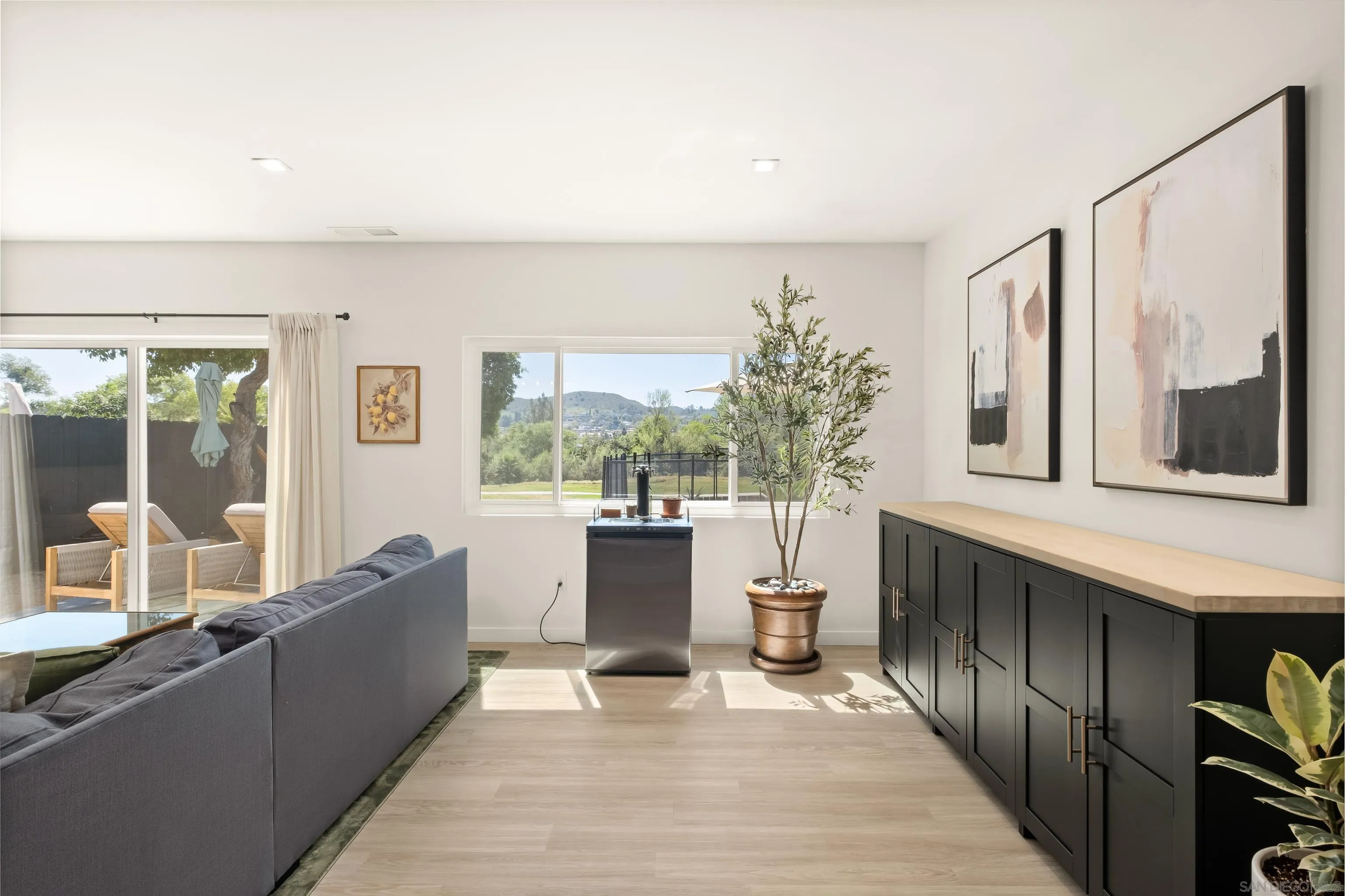 9081 Inverness Road Santee, CA 92071 - Photo 11 of 53 Gallery Image 11