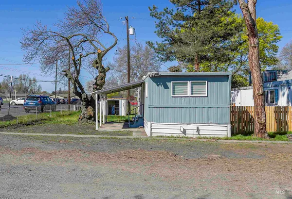 $67,000 | 631 Warner Avenue, Unit 1 1, Lewiston, ID 83501