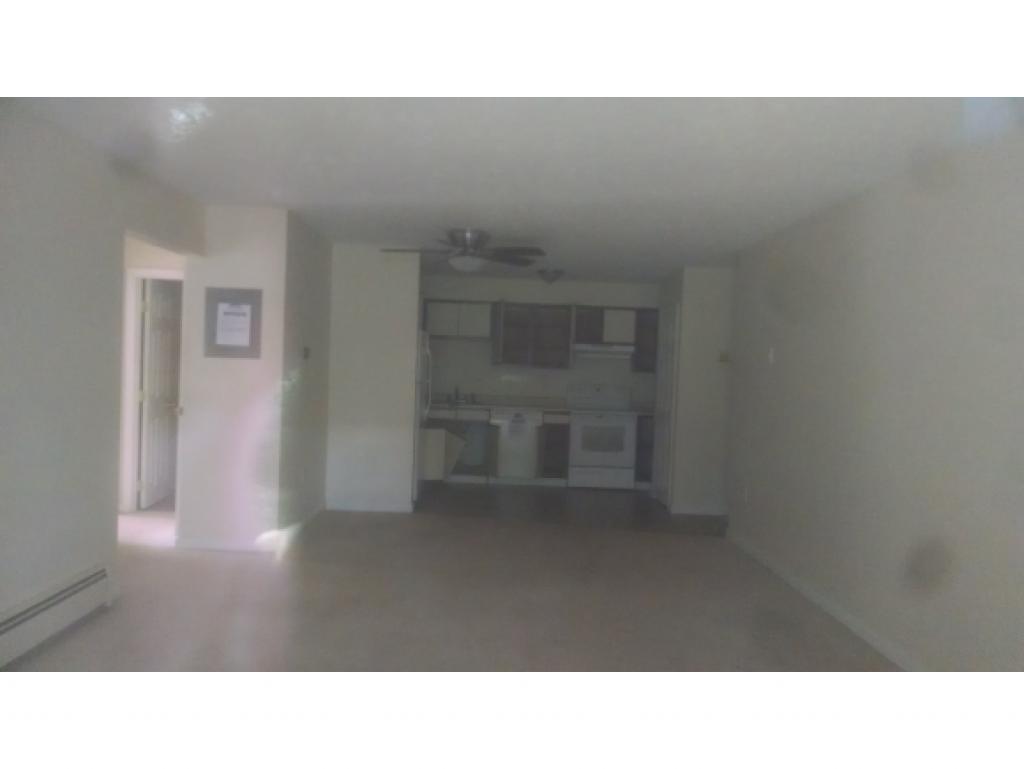 1799 Bodwell Road, Unit 2 Manchester, NH 03109 - Photo 2 of 7