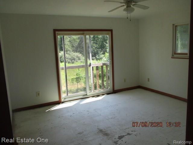 23515 Elwell Road Belleville, MI 48111 - Photo 13 of 41