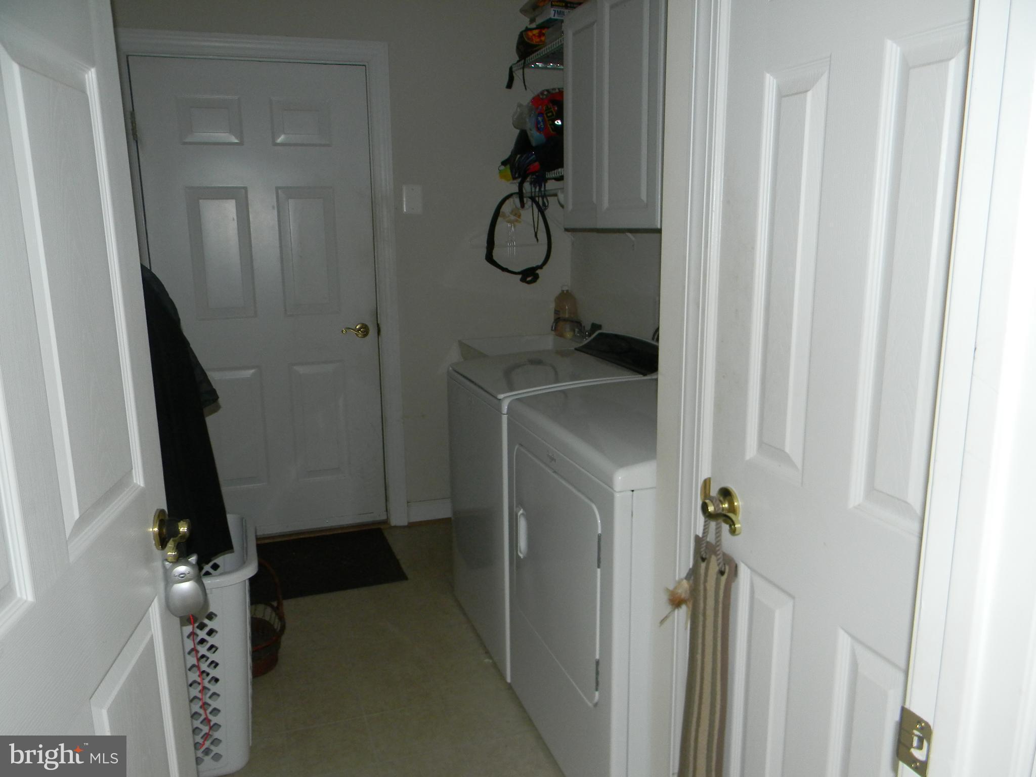 19972 Gleedsville Road Leesburg, VA 20175 - Photo 10 of 30 Laundry Room