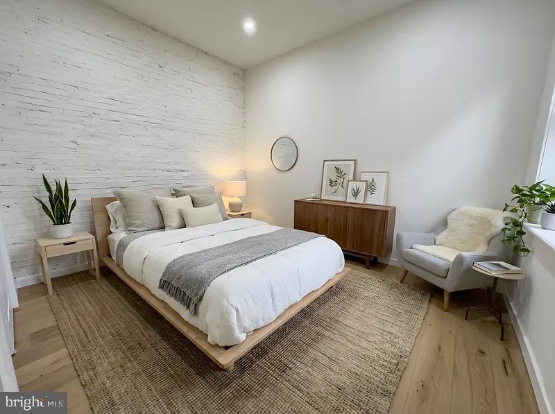 2017 Green Street, Unit 2R Philadelphia, PA 19130 - Photo 3 of 14