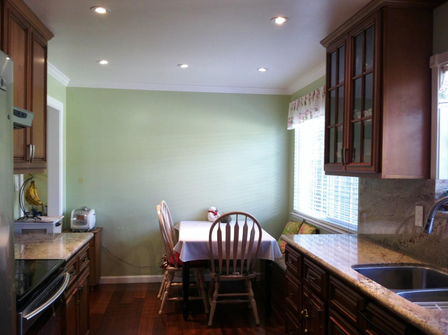 22412 McClellan Road Cupertino, CA 95014 - Photo 8 of 17