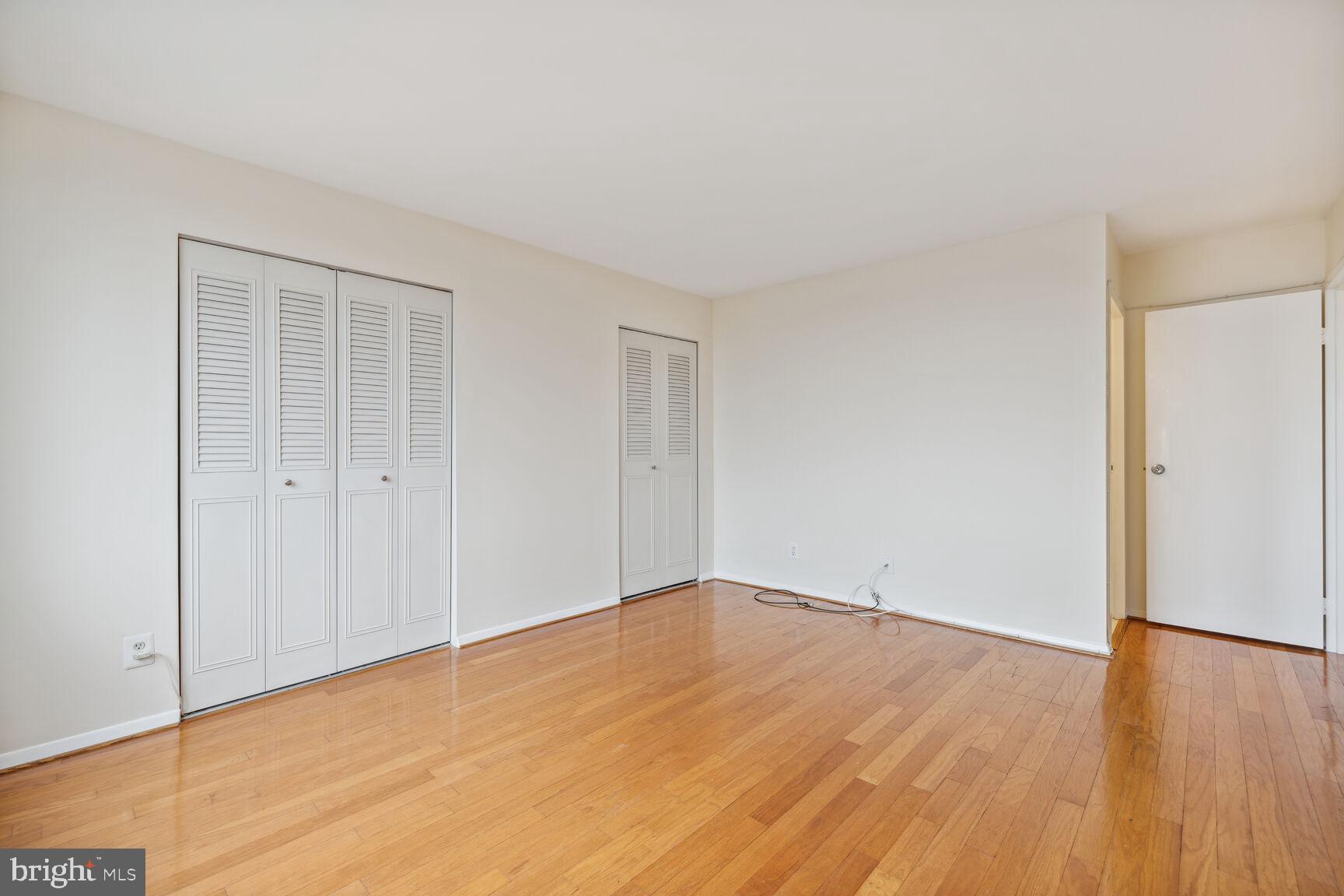 9701 Fields Road, Unit 502 Gaithersburg, MD 20878 - Photo 11 of 15