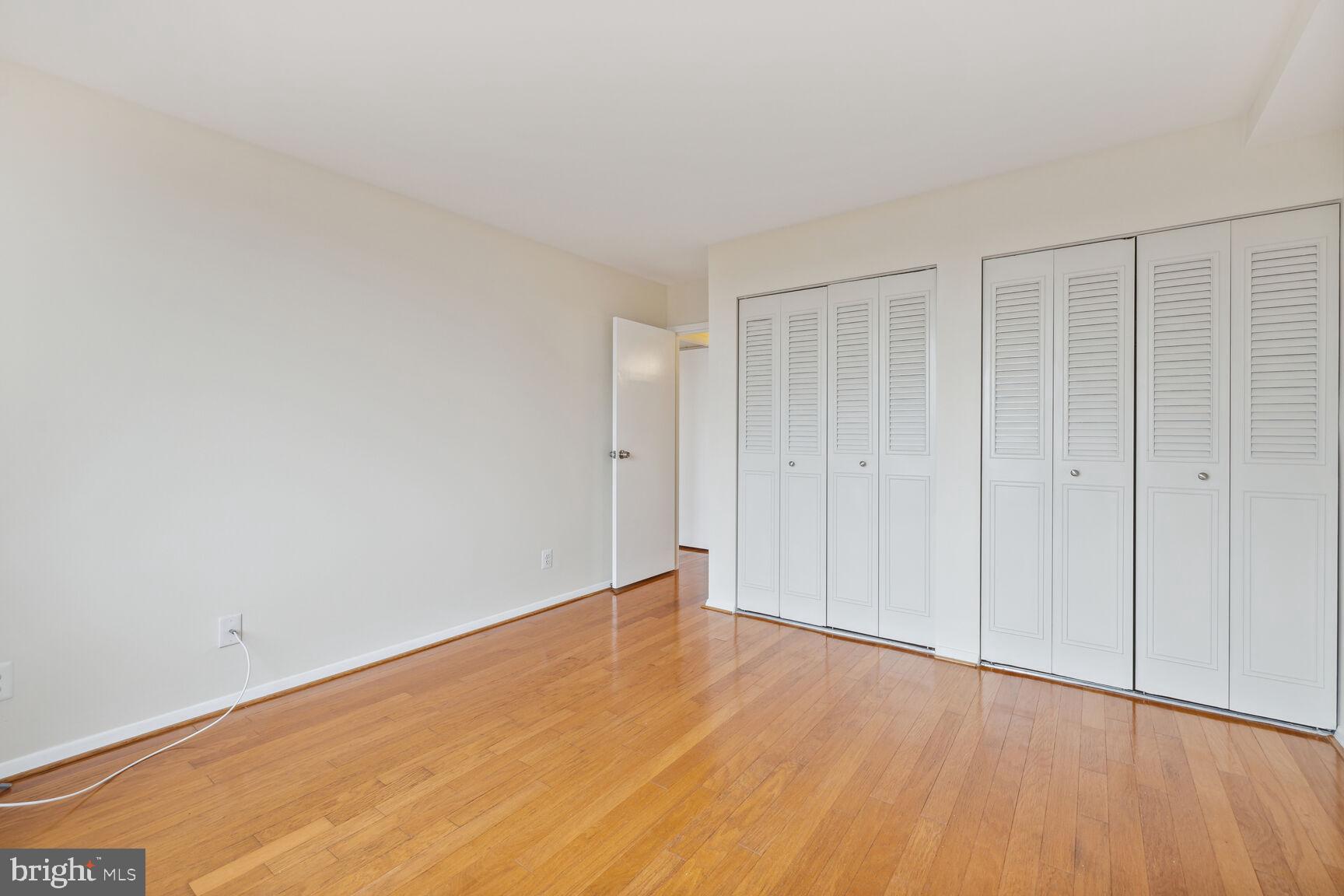 9701 Fields Road, Unit 502 Gaithersburg, MD 20878 - Photo 12 of 15