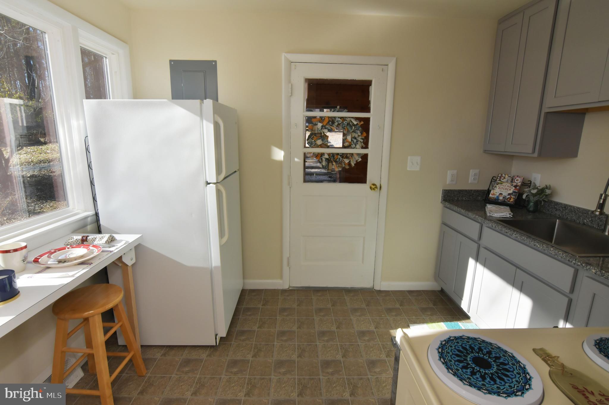 721 Locke's Mill Road Berryville, VA 22611 - Photo 18 of 46 Kitchen