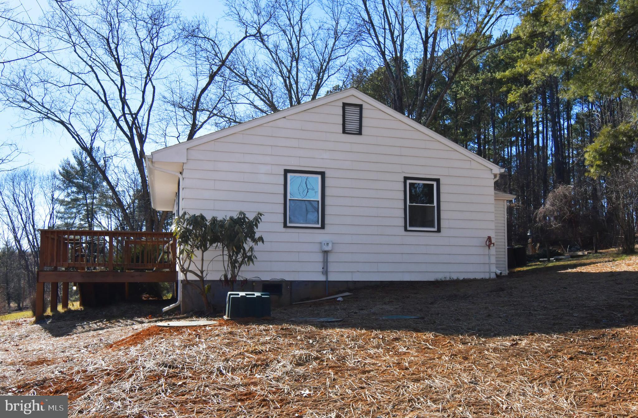 721 Locke's Mill Road Berryville, VA 22611 - Photo 41 of 46 Side of house