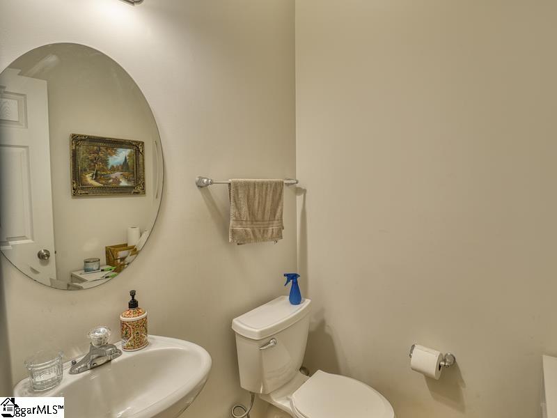 9 Ridgeleigh Way Simpsonville, SC 29681 - Photo 4 of 22 Gallery Image 4