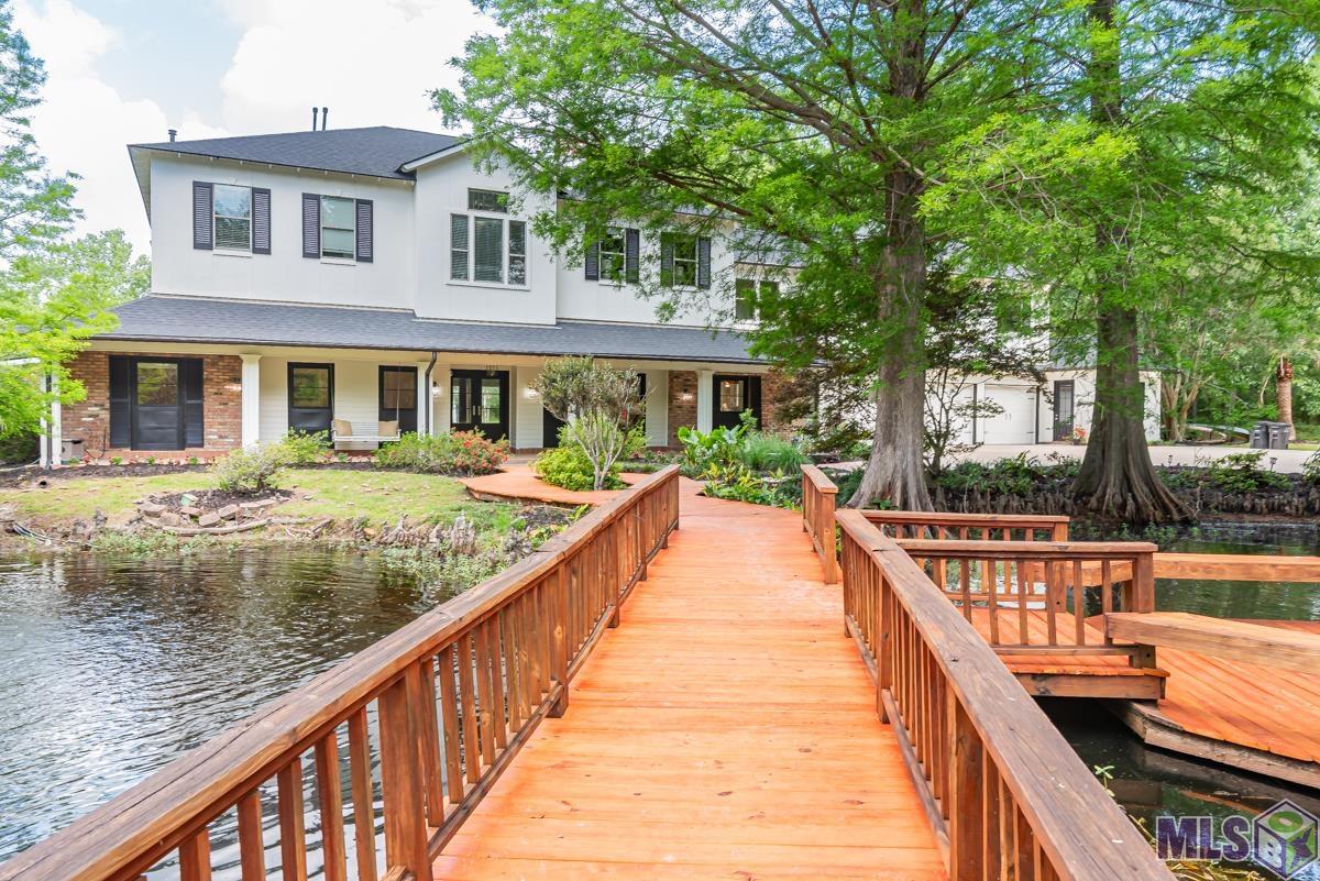 13147 Deerpath Way Baton Rouge, LA 70816 - Photo 2 of 50