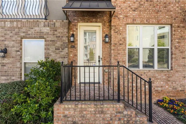 $645,000 | 383 16th Street Northwest, Unit 3, Atlanta, GA 30363