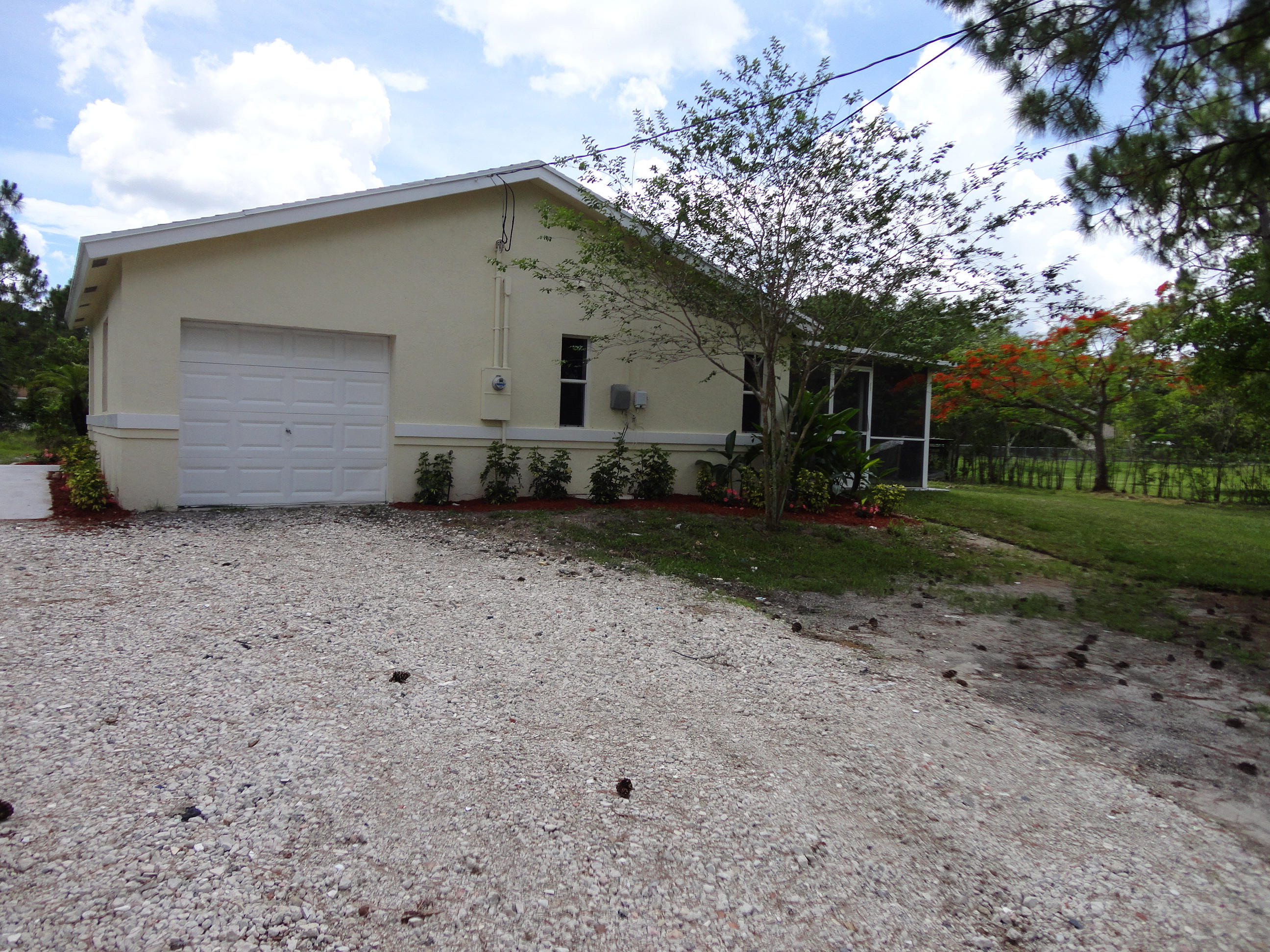 17772 82nd Road North Loxahatchee, FL 33470 - Photo 4 of 17 Plenty of Space for a pool!!