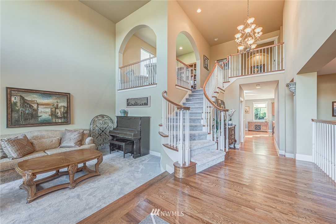 3922 184th Place Southeast Bothell, WA 98012 - Photo 3 of 40