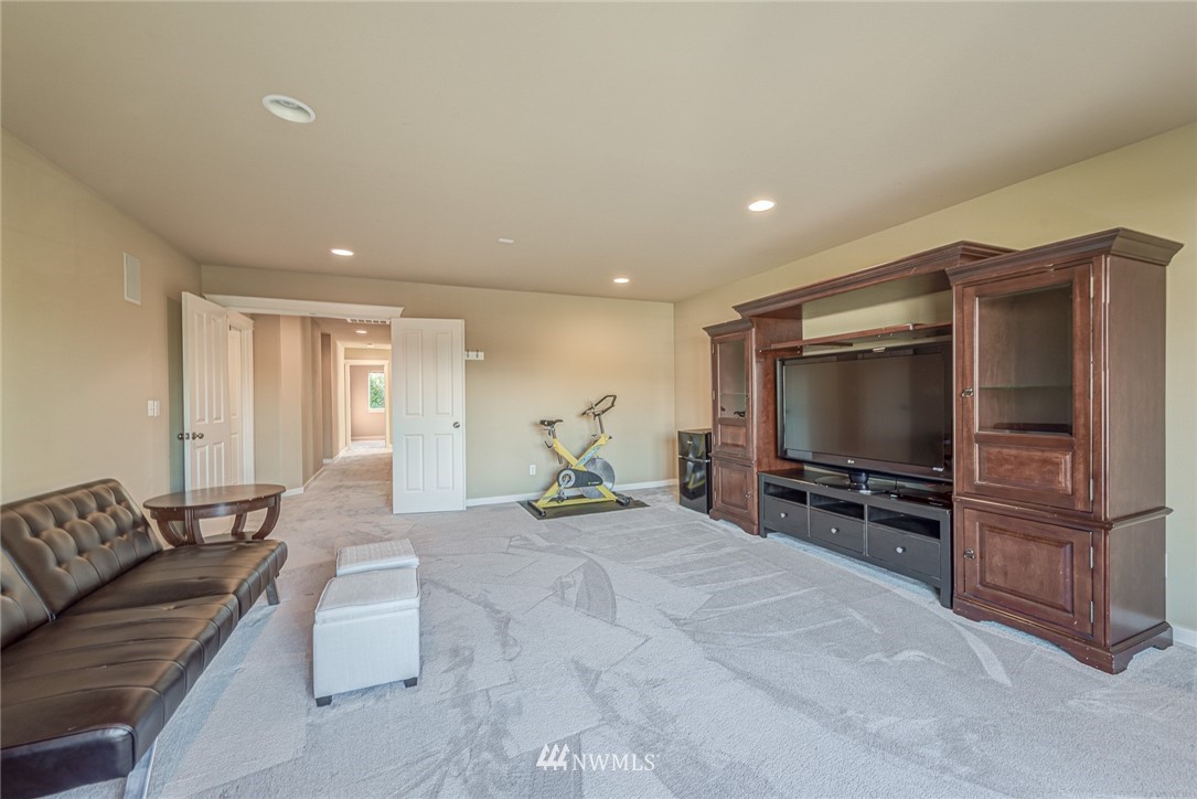 3922 184th Place Southeast Bothell, WA 98012 - Photo 33 of 40