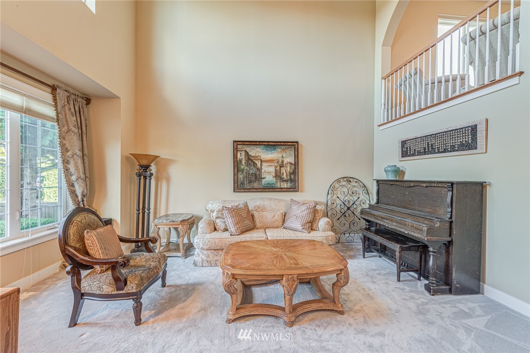 3922 184th Place Southeast Bothell, WA 98012 - Photo 5 of 40