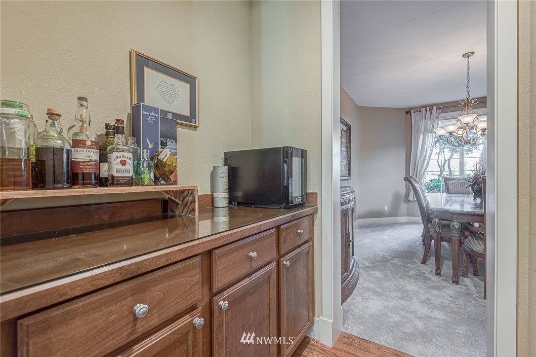 3922 184th Place Southeast Bothell, WA 98012 - Photo 10 of 40