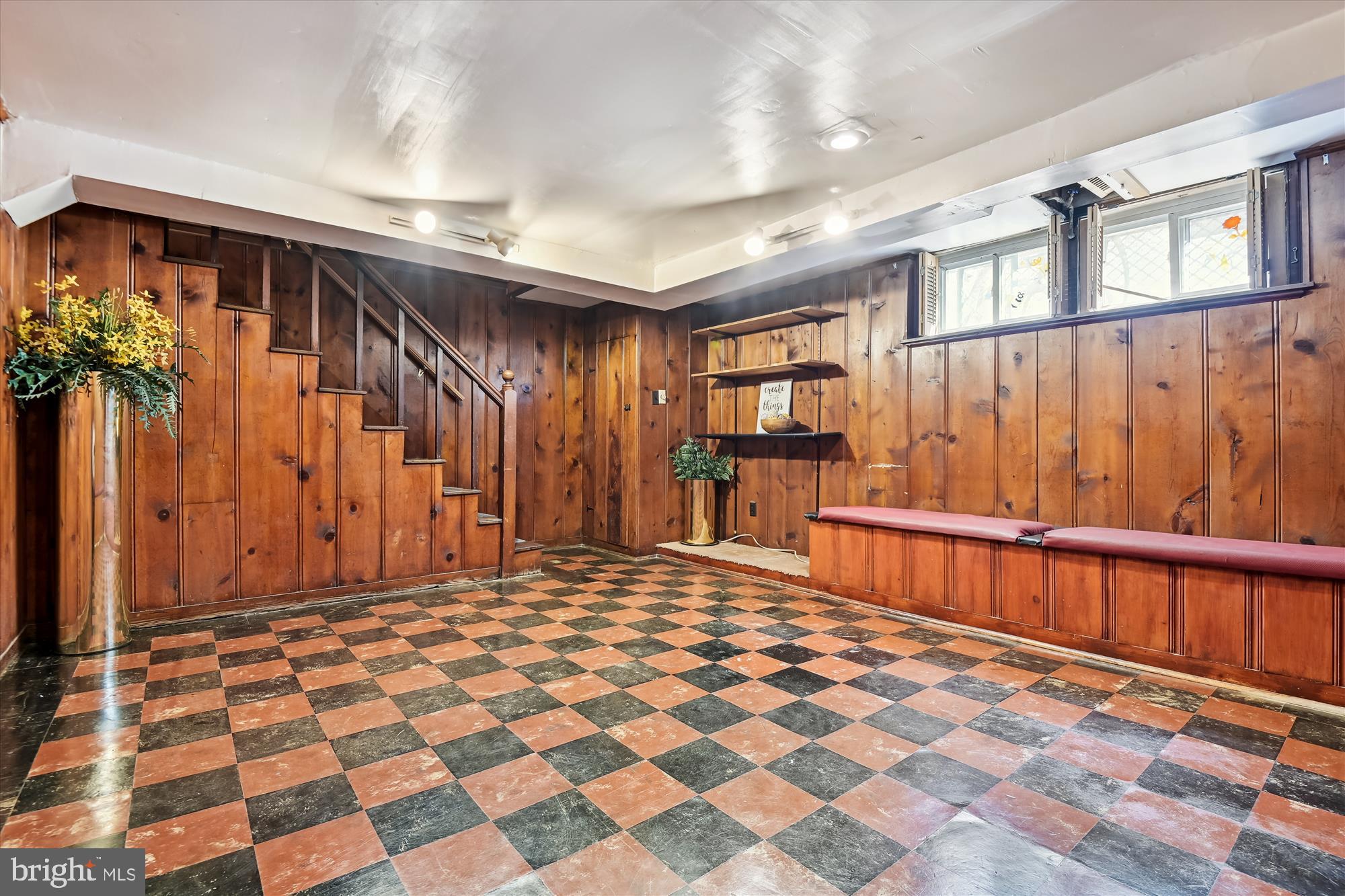 1322 Crofton Road Baltimore, MD 21239 - Photo 23 of 31 Recreation Room