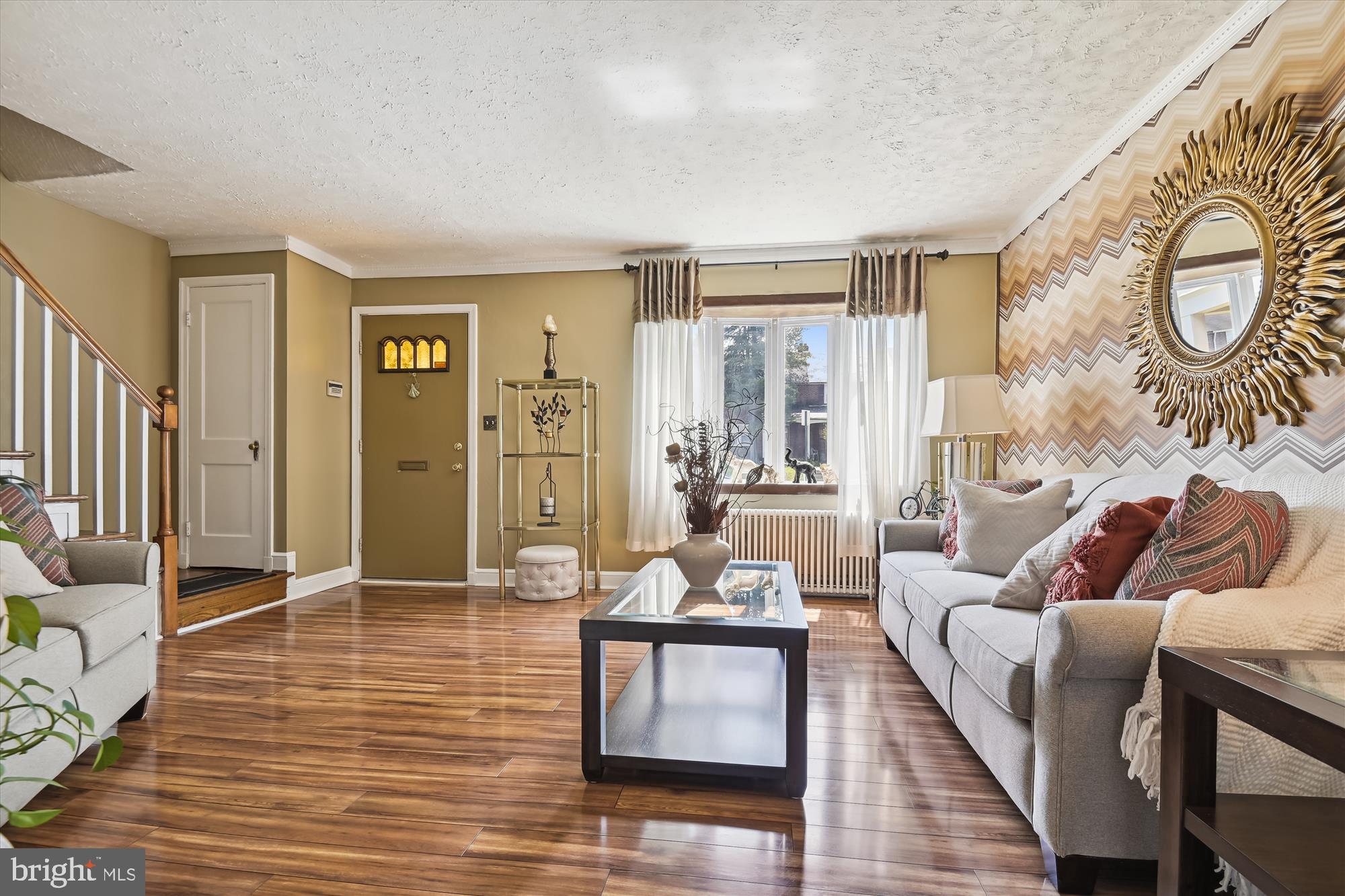 1322 Crofton Road Baltimore, MD 21239 - Photo 7 of 31 Living Room