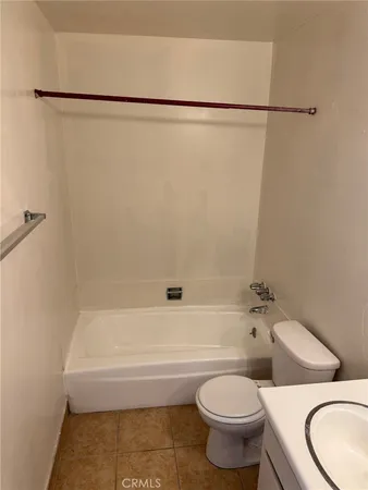 $2,295 | 13050 Dronfield Avenue, Unit 24, Sylmar, CA 91342