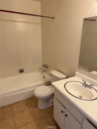 $2,295 | 13050 Dronfield Avenue, Unit 24, Sylmar, CA 91342