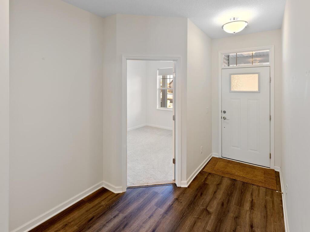 7901 Xyloid Lane Hamel, MN 55340 - Photo 14 of 32