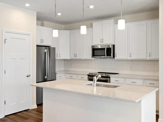 $385,000 | 7901 Xyloid Lane, Hamel, MN 55340