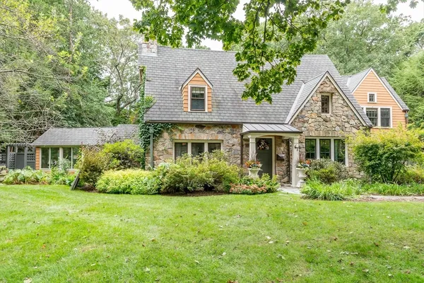 $12,000 | 67 Whittier Road, Wellesley, MA 02481