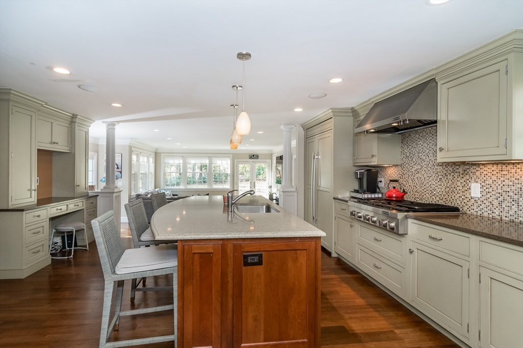 67 Whittier Road Wellesley, MA 02481 - Photo 11 of 31