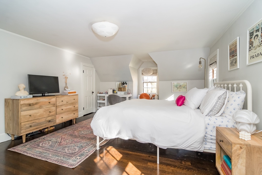 67 Whittier Road Wellesley, MA 02481 - Photo 16 of 31