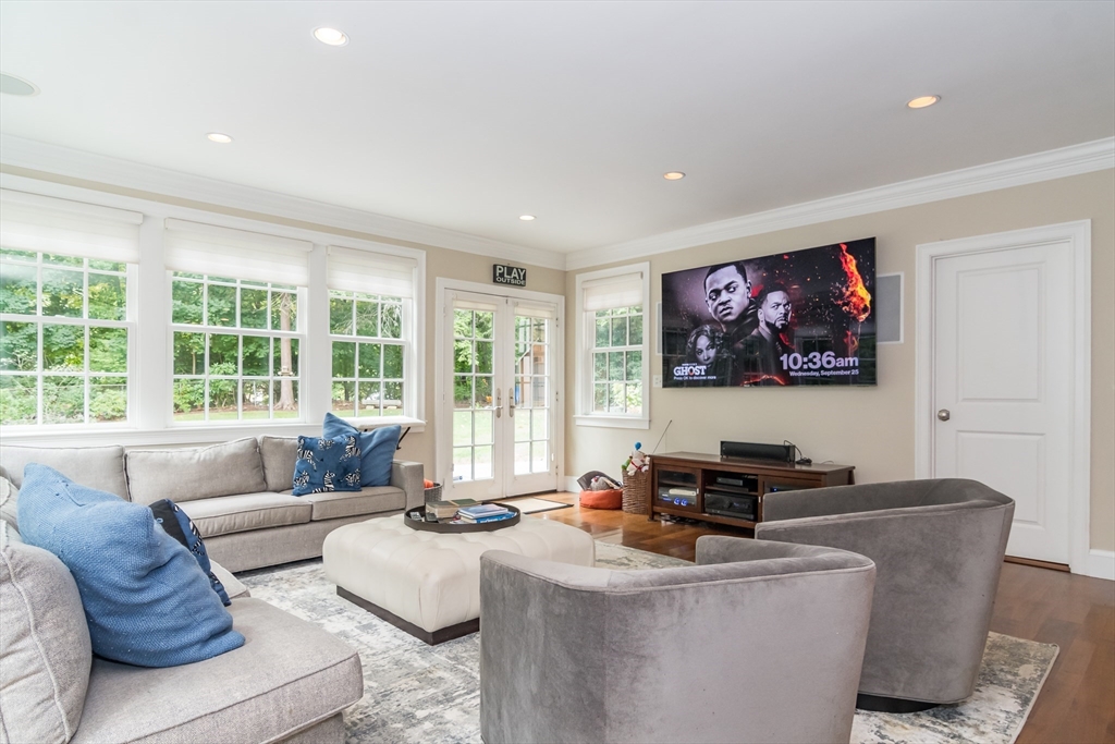 67 Whittier Road Wellesley, MA 02481 - Photo 6 of 31