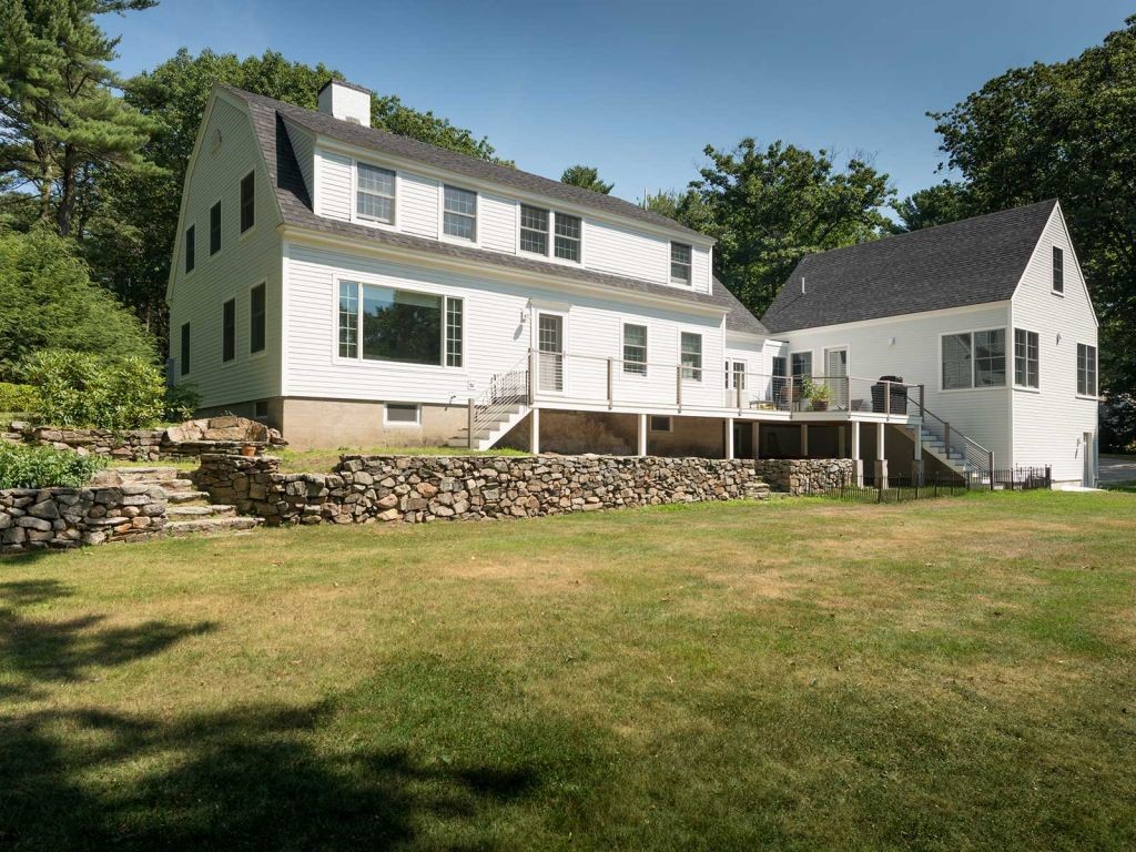 53 Old County Road York, ME 03902 - Photo 2 of 28 Gallery Image 2