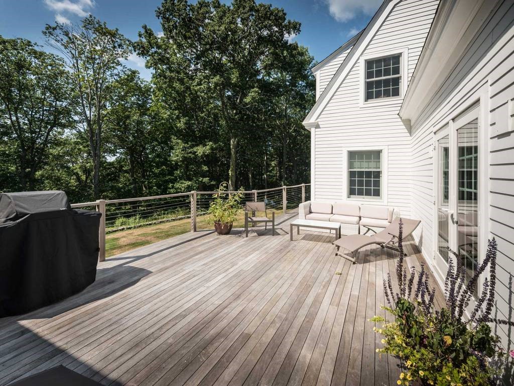 53 Old County Road York, ME 03902 - Photo 26 of 28 Gallery Image 26
