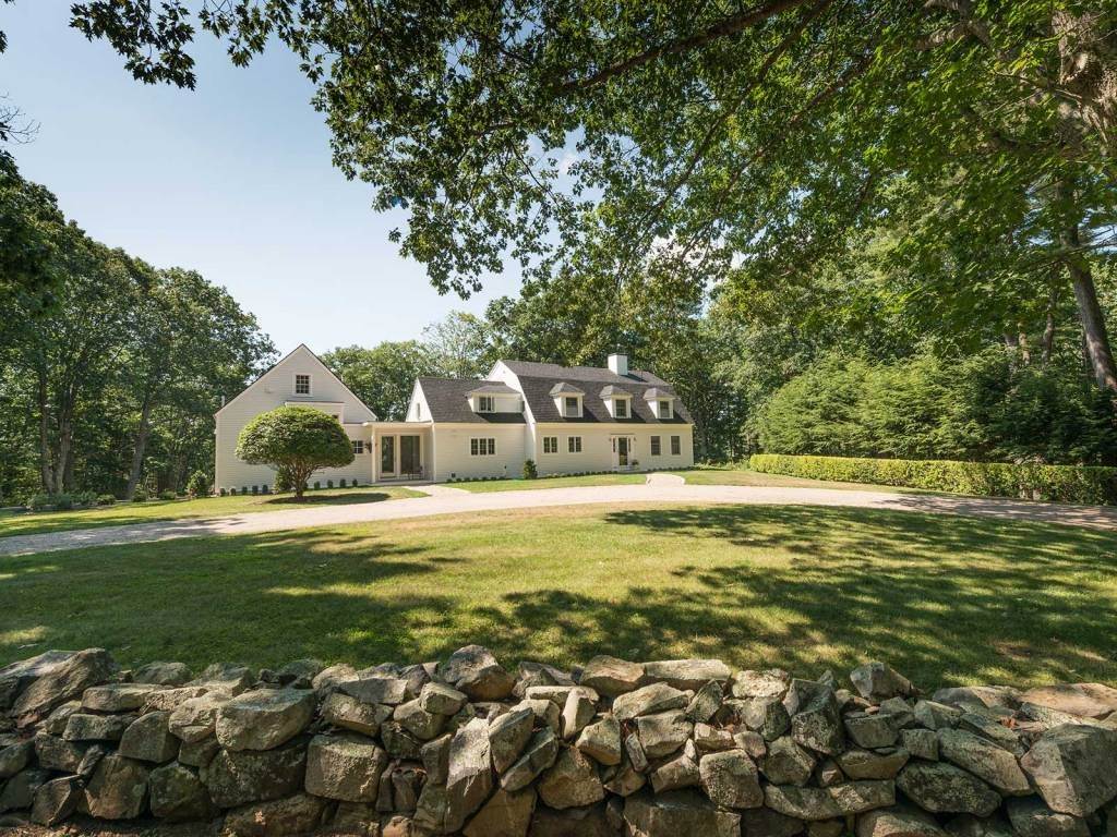 53 Old County Road York, ME 03902 - Photo 4 of 28 Gallery Image 4