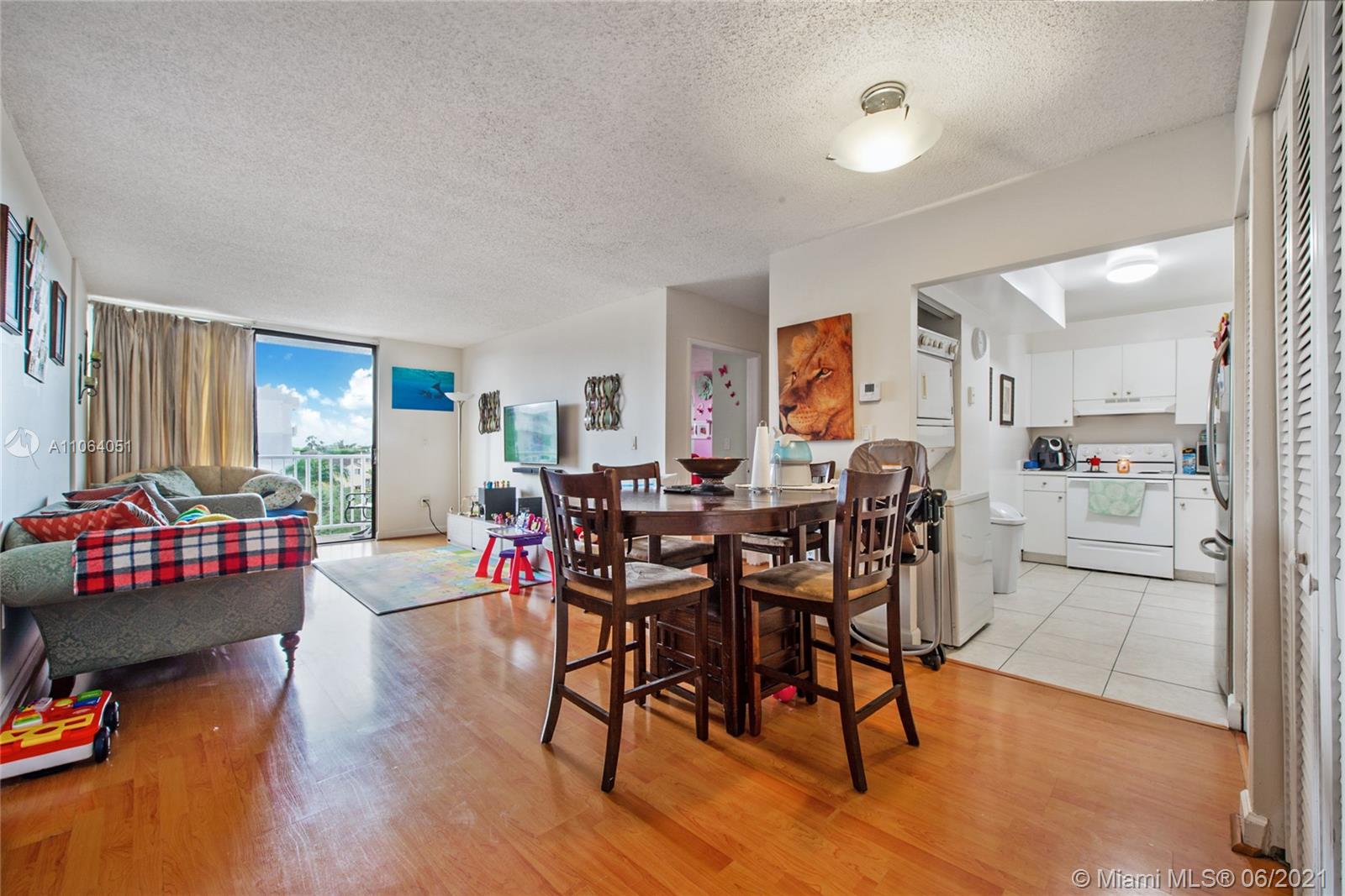 8251 Northwest 8th Street, Unit 414 Miami, FL 33126 - Photo 2 of 12