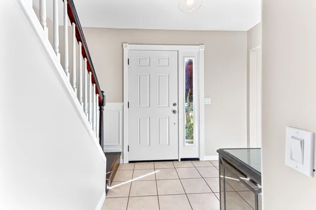 $444,900 | 1844 Poppleton Drive, West Bloomfield, MI 48324