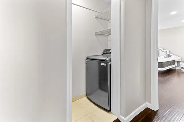 $444,900 | 1844 Poppleton Drive, West Bloomfield, MI 48324