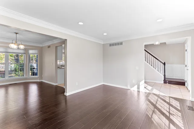 $444,900 | 1844 Poppleton Drive, West Bloomfield, MI 48324