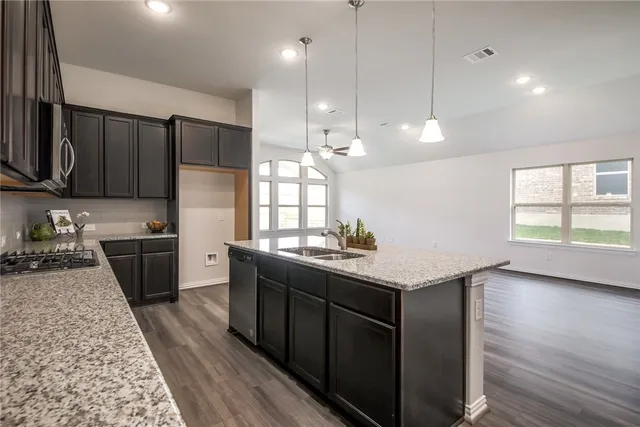 $2,450 | 708 Sunny Ridge Drive, Leander, TX 78641