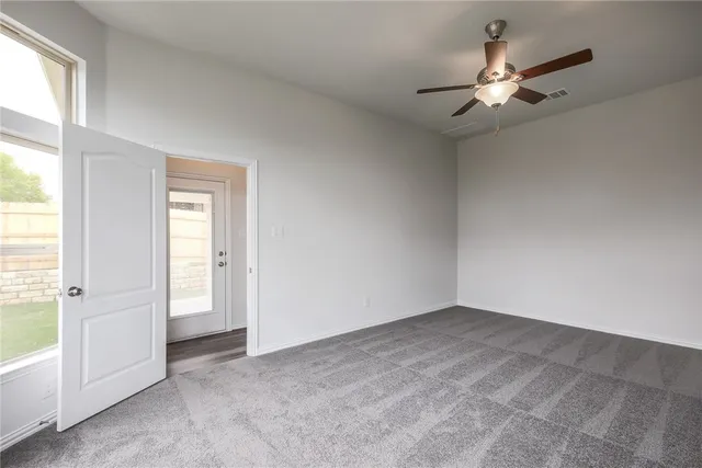 $2,450 | 708 Sunny Ridge Drive, Leander, TX 78641