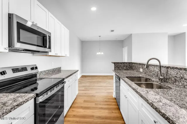 $1,695 | 12088 Lamey Brg Road, Unit 3, D'Iberville, MS 39540