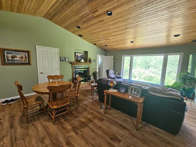 $575,000 | W6714 Porters Lake Road, Wautoma, WI 54982