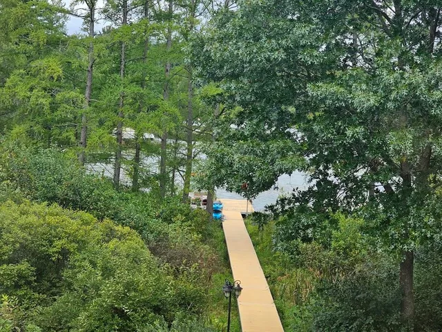 $599,000 | W6714 Porters Lake Road, Wautoma, WI 54982