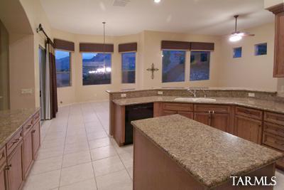 4367 North Pinnacle Ridge Drive Tucson, AZ 85718 - Photo 3 of 10