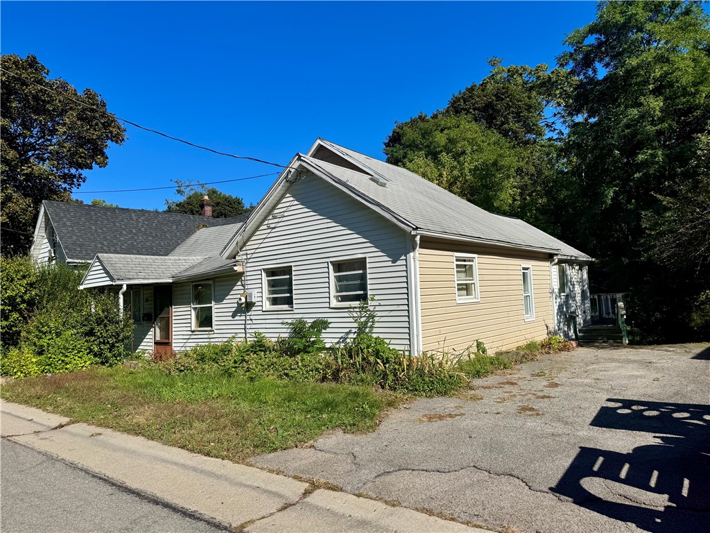 20 Afton Street Rochester, NY 14612 - Photo 1 of 1