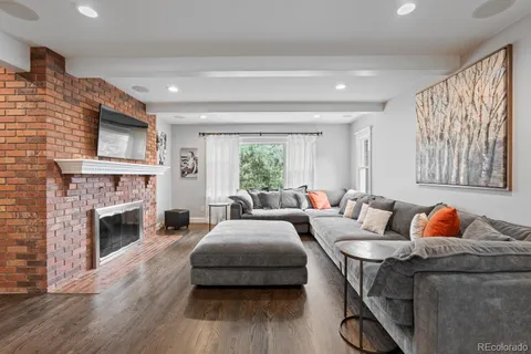 $2,300,000 | 5220 South Joliet Way, Englewood, CO 80111