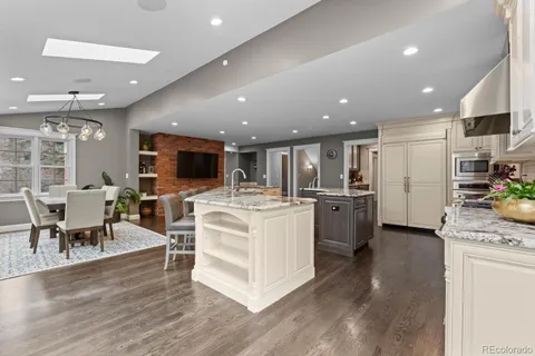 $2,300,000 | 5220 South Joliet Way, Englewood, CO 80111