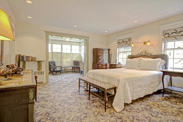 27 Bishopsgate Road Newton, MA 02459 - Photo 14 of 30 Gallery Image 14