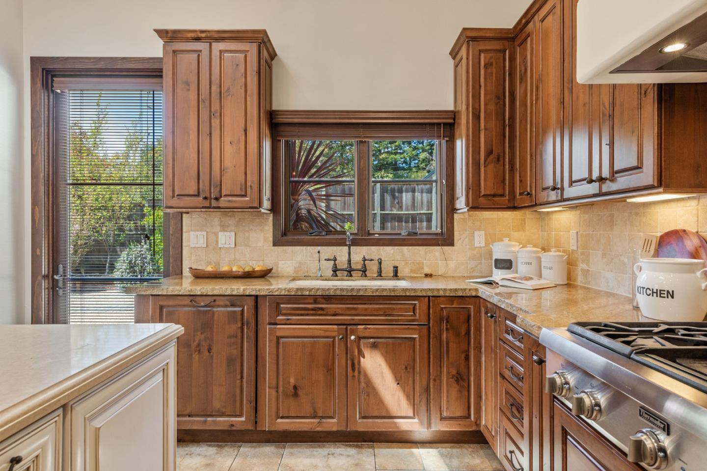 103 Alta Vista Road Woodside, CA 94062 - Photo 23 of 88 Gallery Image 23