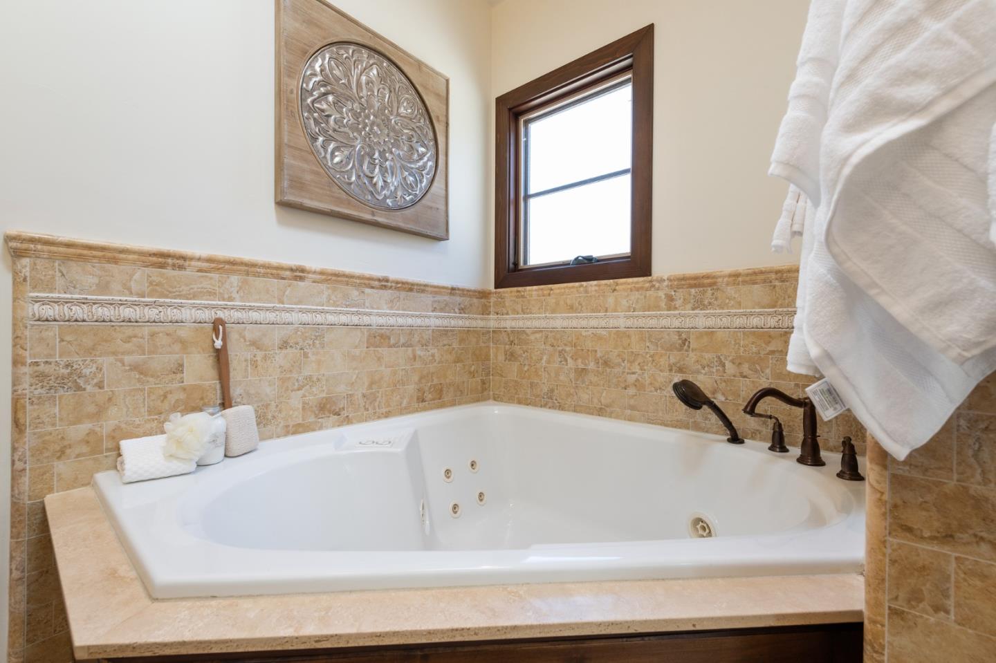 103 Alta Vista Road Woodside, CA 94062 - Photo 45 of 88 Gallery Image 45